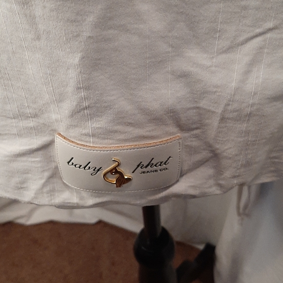 Top - Picture 3 of 10